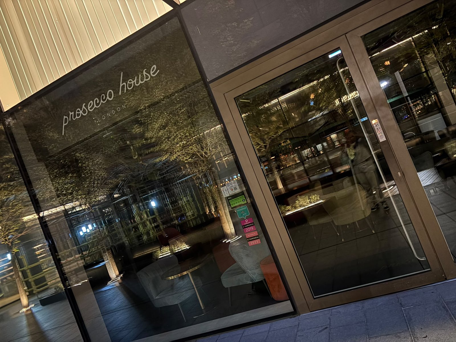 Exterior glazing at Prosecco House in London